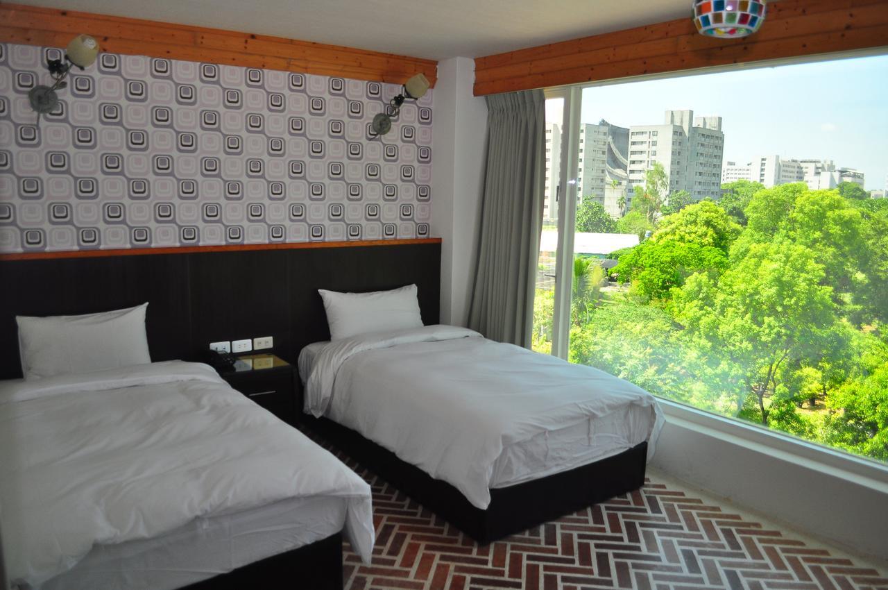 Fly House Backpacker Guesthouse Hualien City Luaran gambar